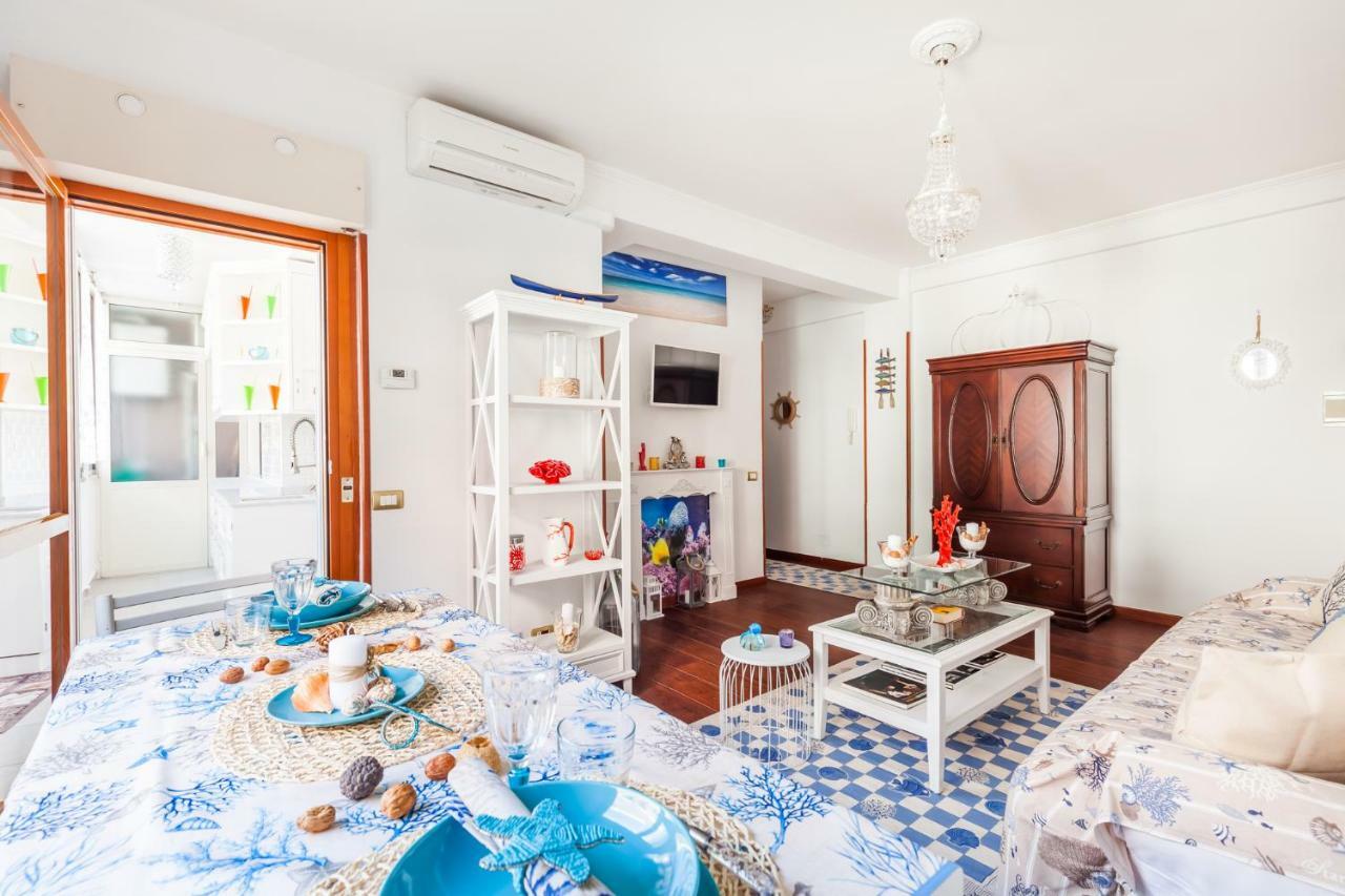 Titty Beach House سانتا مارينيلاّ المظهر الخارجي الصورة
