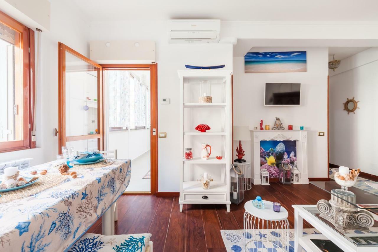 Titty Beach House سانتا مارينيلاّ المظهر الخارجي الصورة